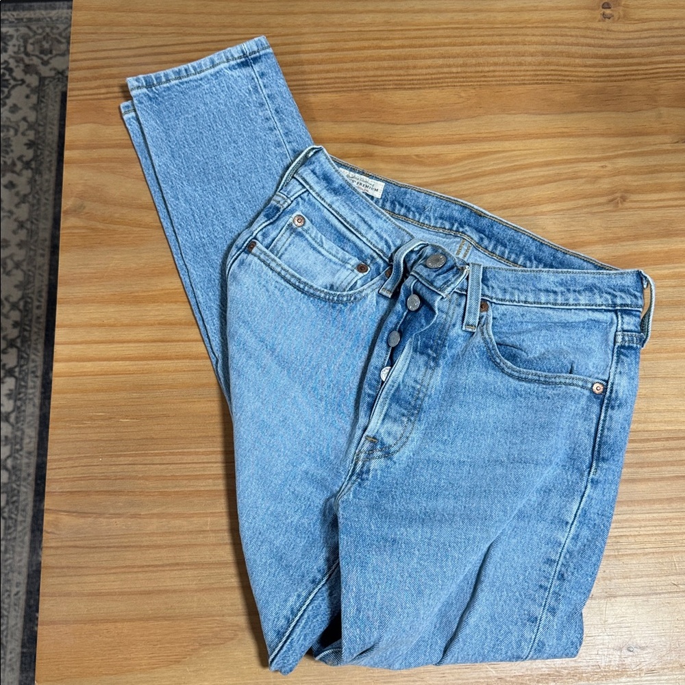 Levi's Light Blue Skinny Jeans